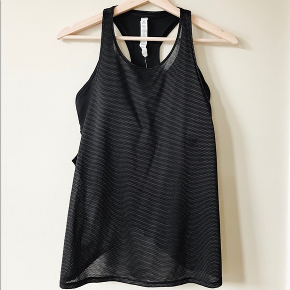 lululemon athletica Tops - Lululemon tank with bra Size 8